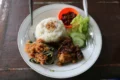8 Peranakan Spots in Singapore East Locals Swear By (Honest Prices)