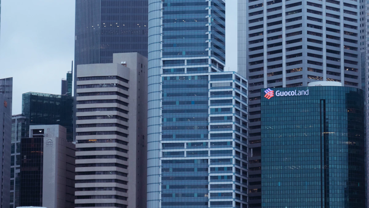 Singapore rain and thunderstorm weather — monsoon season rainfall, used in guide comparing best weather apps and sites for Singapore residents