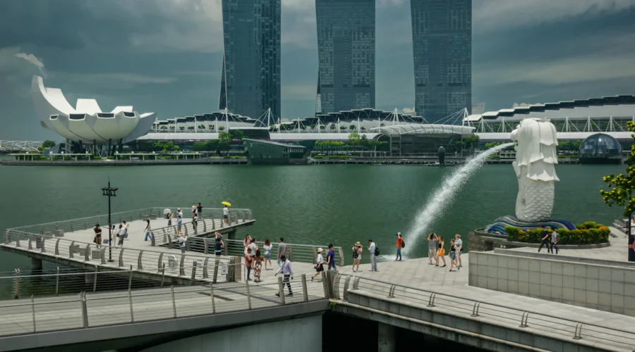 Singapore weather guide 2026 — heavy rain and thunderstorm over Singapore skyline, showing why accurate weather apps matter for planning
