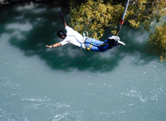 Bungee jumping Singapore Skypark Sentosa jump