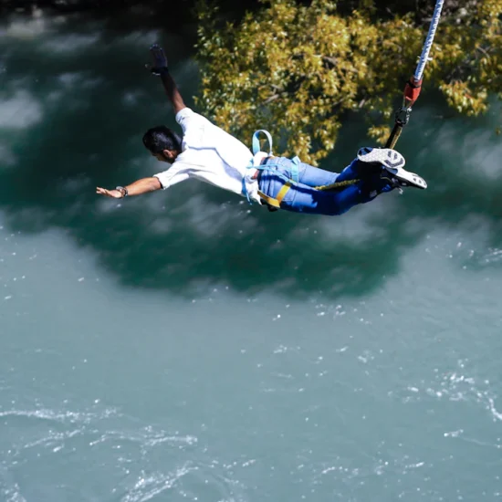 Bungee jumping Singapore Skypark Sentosa jump